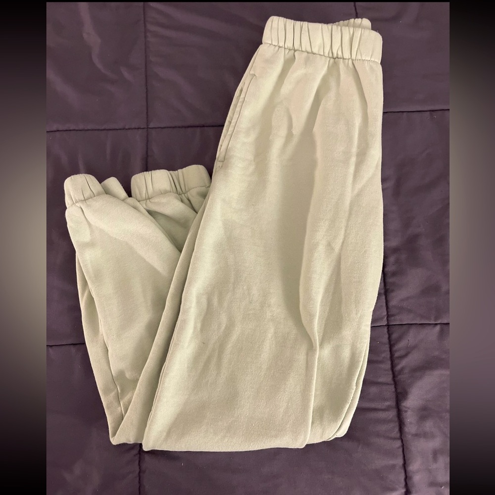 Sweatpants - Picture 2 of 2